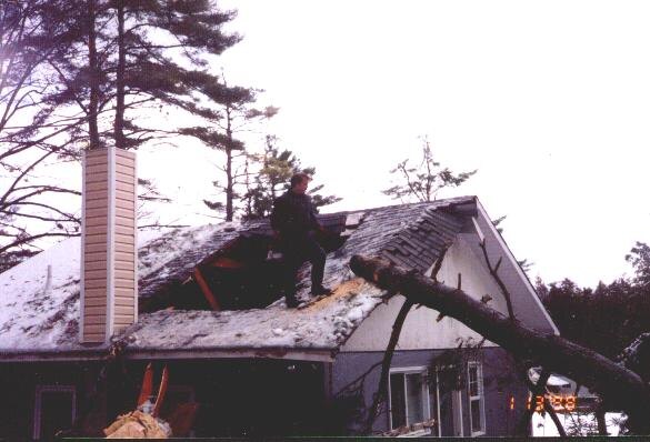 Ice Story Brown's Marina Breaked roof in a storm